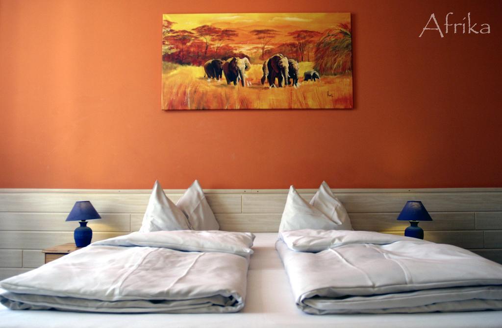 Bavaria Safari Hotel Dachau Chambre photo